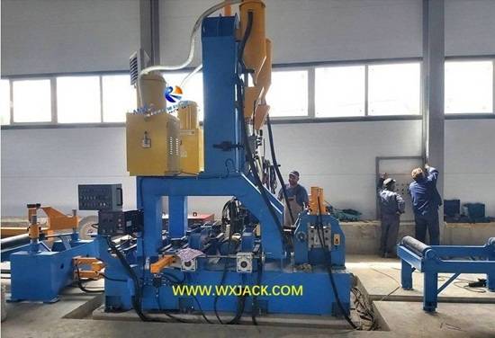 Fig2 Three in One H Beam Welding Machine 57 Fig2 Máquina soldadora de vigas H tres en uno 57