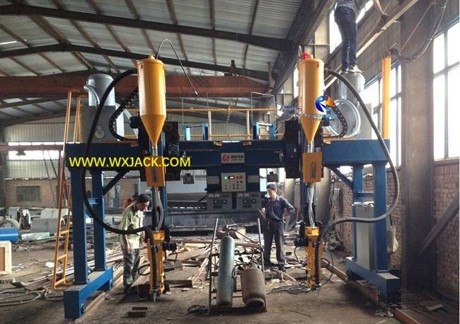 Fig1 I H Beam Welding Machine 2 IMG_0199 Fig1 Máquina de soldadura de vigas IH 2 IMG_0199