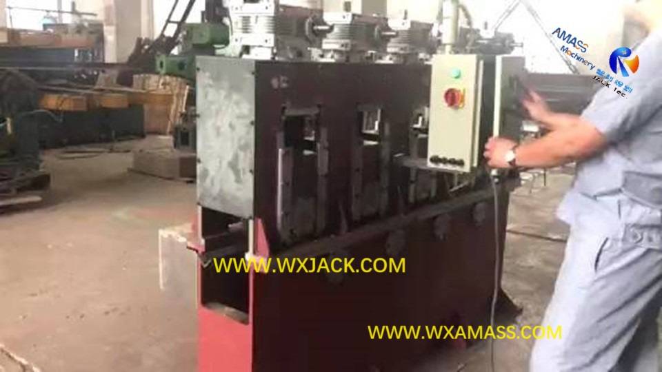 2 Angle Steel Straightening Machine 13.jpg