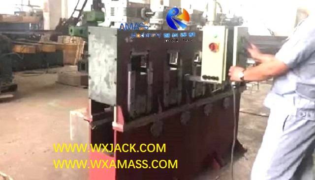 Video2 Angle Steel Straightening Machine Integrated 3 4 7.jpg