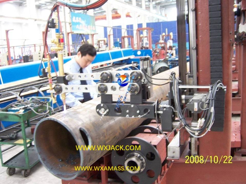 2 Máquina cortadora de tubos CNC de 5 ejes 23