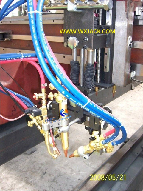 4 Máquina de corte de llama triple CNC 14