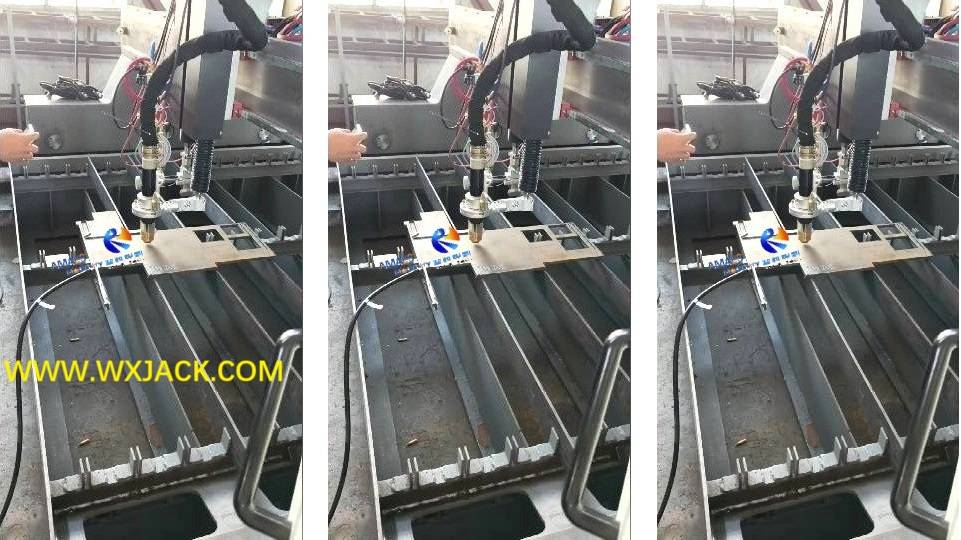 6 CNC Plasma Cutting Machine 19.jpg
