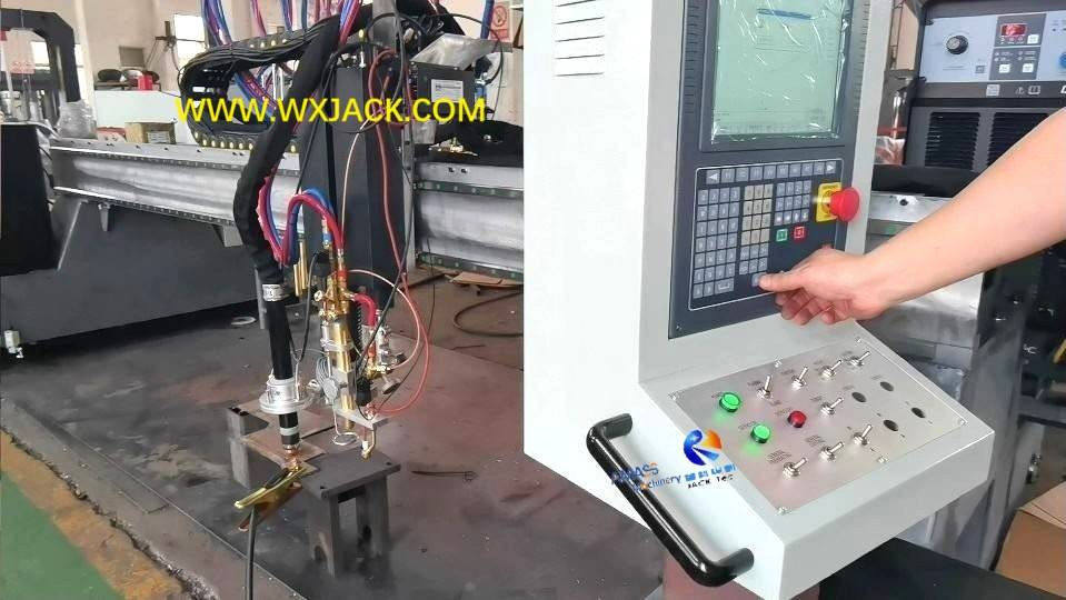 8 CNC Plasma Cutting Machine 20.jpg