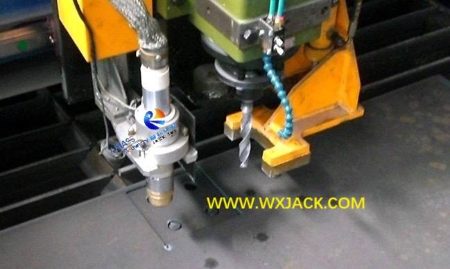 Fig6 Máquina de perforación y corte de CNC 18