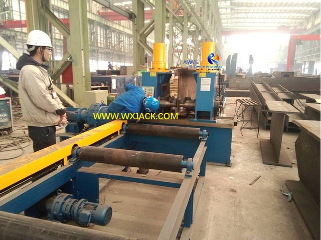 4 M&aacute;quina enderezadora hidr&aacute;ulica de vigas en H 21