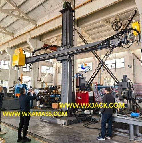 Máquina de soldadura de pluma de columna grande Wuxi JACK LHZ4055 para una empresa extranjera en China