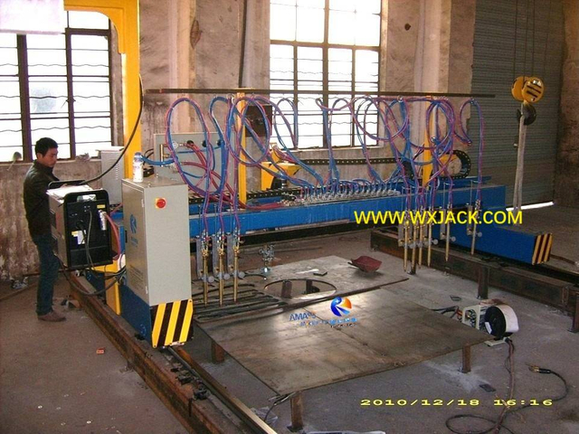 1 máquina de corte de plasma CNC 12
