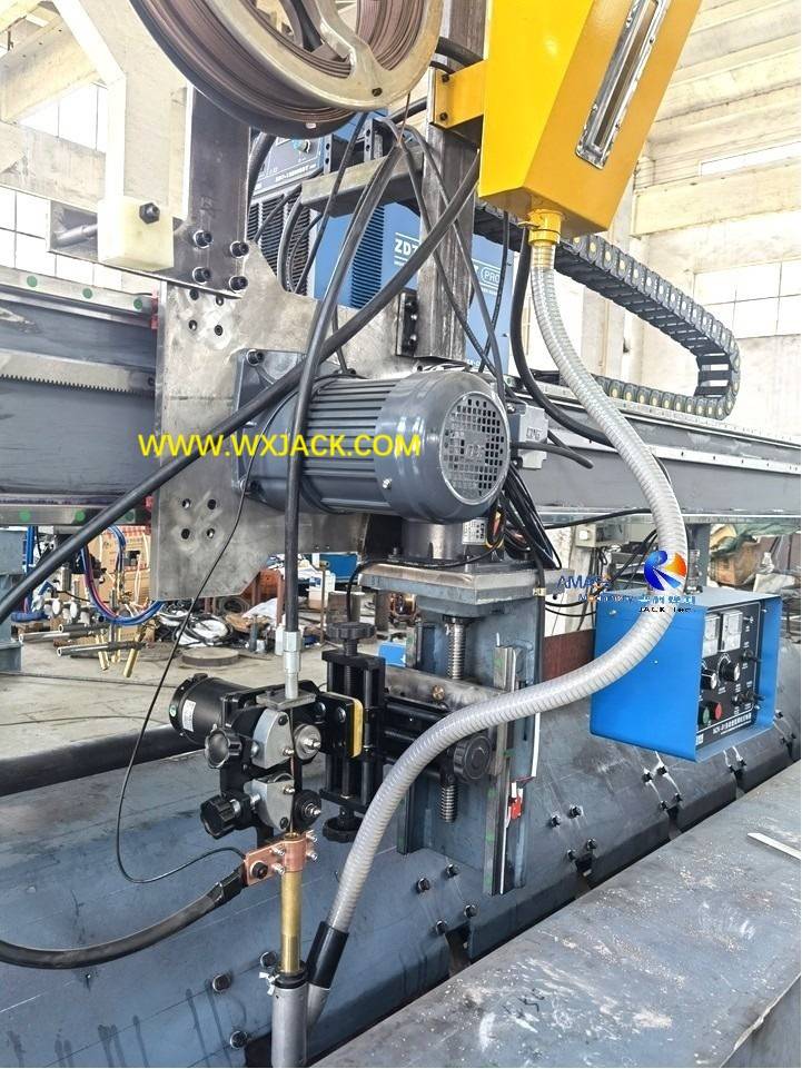 Máquina de unión de tope de placa automática MP20 con corte triple