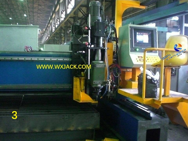 3 Máquina de corte y perforación de CNC 6