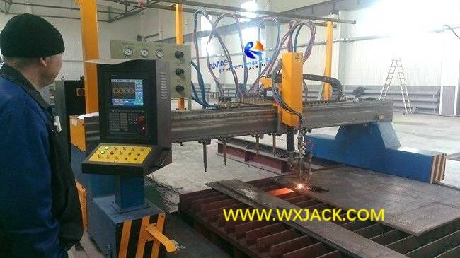 Fig1 Máquina de corte de llama CNC 58
