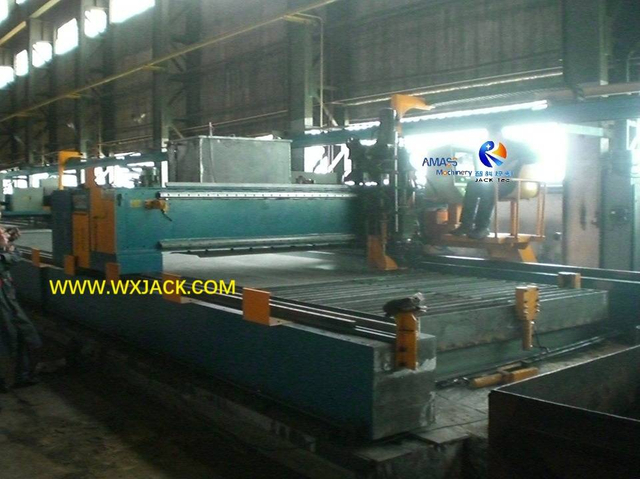 5 Máquina de perforación y corte de CNC 4