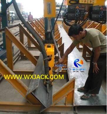 Fig8 IH Máquina de soldadura de pórtico de viga 4