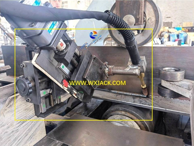 M&aacute;quina soldadora para fabricaci&oacute;n de vigas 2 3 en 1 H 190