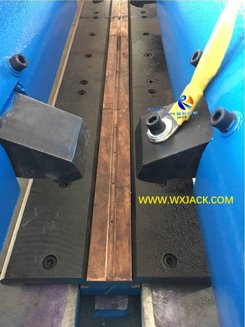 1 Máquina de soldadura a tope plana de placa de acero 44 IMG_4907