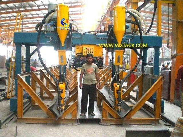 3 M&aacute;quina de soldadura con sierra de p&oacute;rtico para vigas IH 3