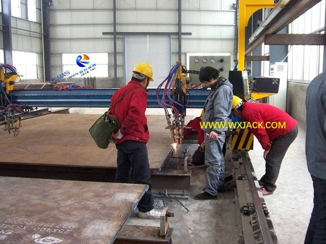 7 M&aacute;quina de corte triple por llama CNC 9 100_8372