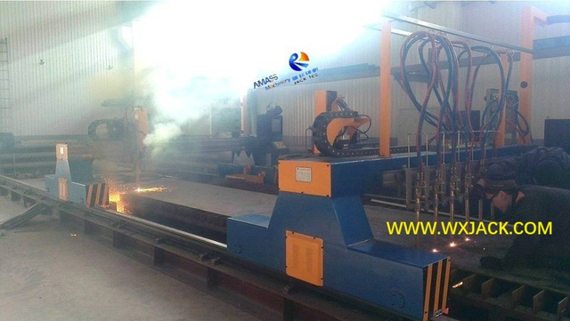 2 Máquina de corte de llama de plasma CNC 2