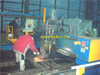 Función integrada Máquina de corte y perforación de placas CNC versátil