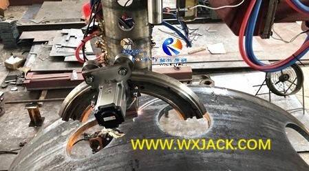 Fig7 7 Axis Máquina de corte de tubería CNC grande 26