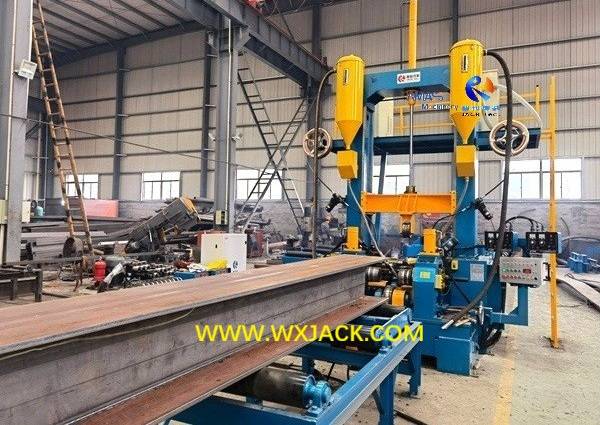 Fig13 Máquina soldadora de vigas H 3 en 1 37