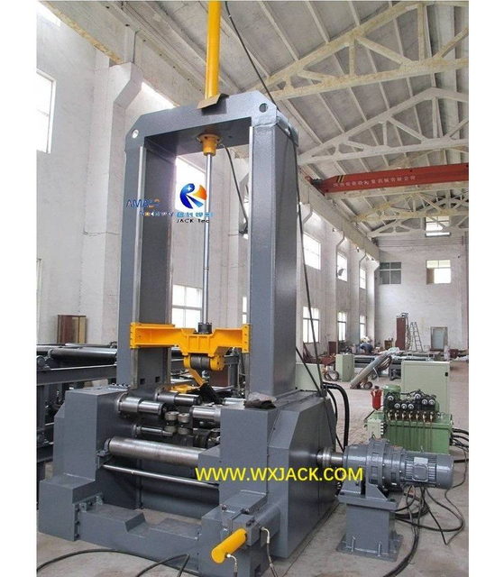 4 M&aacute;quina de ensamblaje de vigas IH y soldadura por puntos 5 IMG_7180