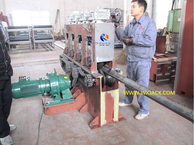 M&aacute;quina enderezadora de acero con &aacute;ngulo de 7 L 10