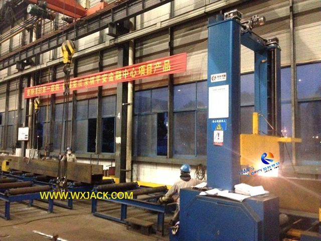 1 M&aacute;quina de ensamblaje de vigas IH y soldadura por puntos 25 8