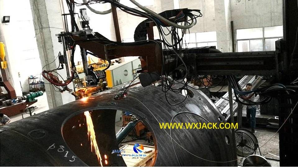 7 eje 2500/12 Máquina de corte de tubería CNC de llama y plasma CNC