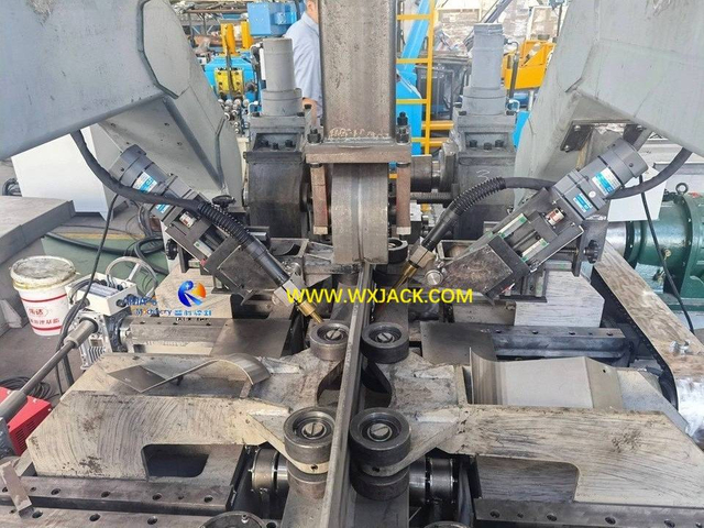 M&aacute;quina soldadora de vigas H vertical 2 3 en 1 295