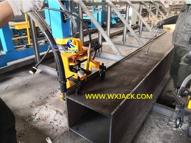 Máquina soldadora de vigas en H Fig3 I 110_20211230141412