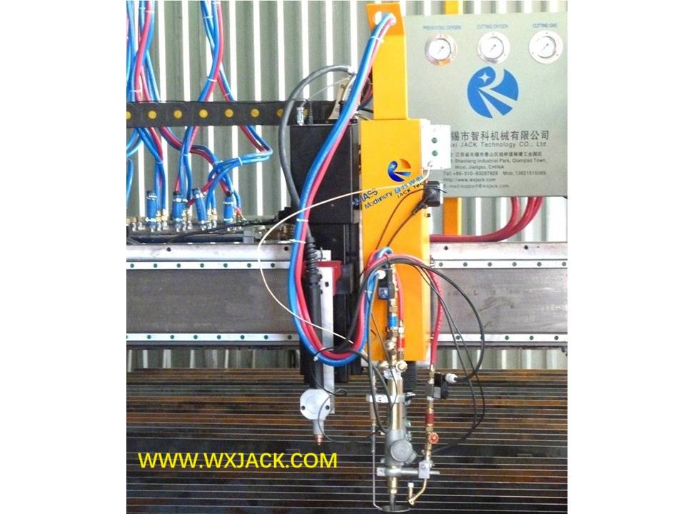 2 CNC Strip Plate Cutting Machine 74