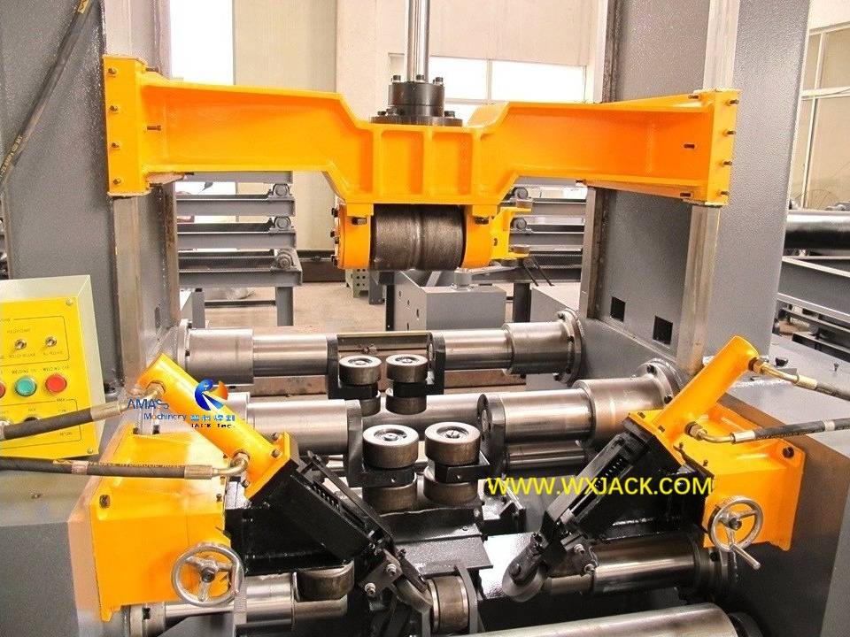 Máquina de ensamblaje de viga de autoalimentación Z20 con soldadura por tachuelas manuales