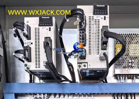 Fig8 Máquina CNC en la caja de acero H Enferramiento de la cara del extremo del haz 2 212