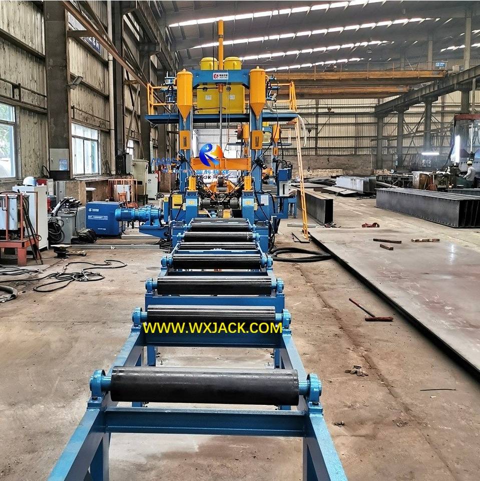 Tres en una máquina de soldadura de haz de haz