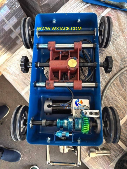 10 Carro de soldadura para soldadura circunferencial de barril 1 IMG_20251010_155611