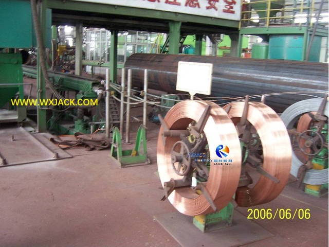 1 M&aacute;quina de soldadura longitudinal interna de tubos 1