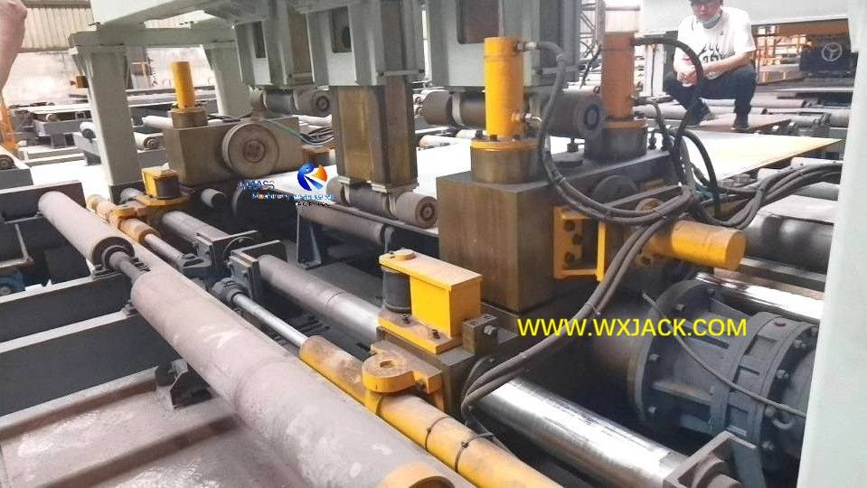 2 Edge Rounding Machine 2.jpg