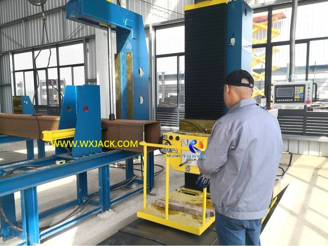 7 Fresadora frontal de extremo de viga CAJA H de estructura de acero con control CNC 151