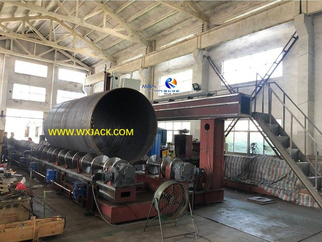 M&aacute;quina cortadora de tubos CNC grande de 2 y 7 ejes 39 IMG_4544