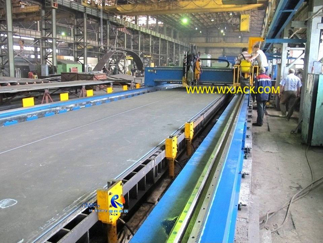 7 Máquina de perforación y corte de CNC 15 IMG_4761