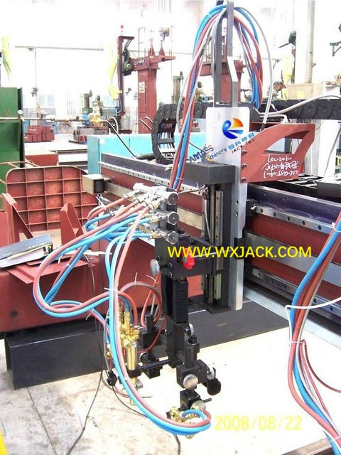 6 Máquina de corte triple de Flame CNC 8