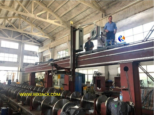 M&aacute;quina cortadora por llama de plasma para tubos CNC grande de 2 y 7 ejes 51 IMG_4426