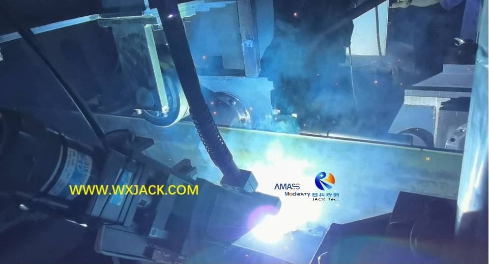 Máquina de viga de la serie Z de alta eficiencia y máquina de soldadura por tachuelas