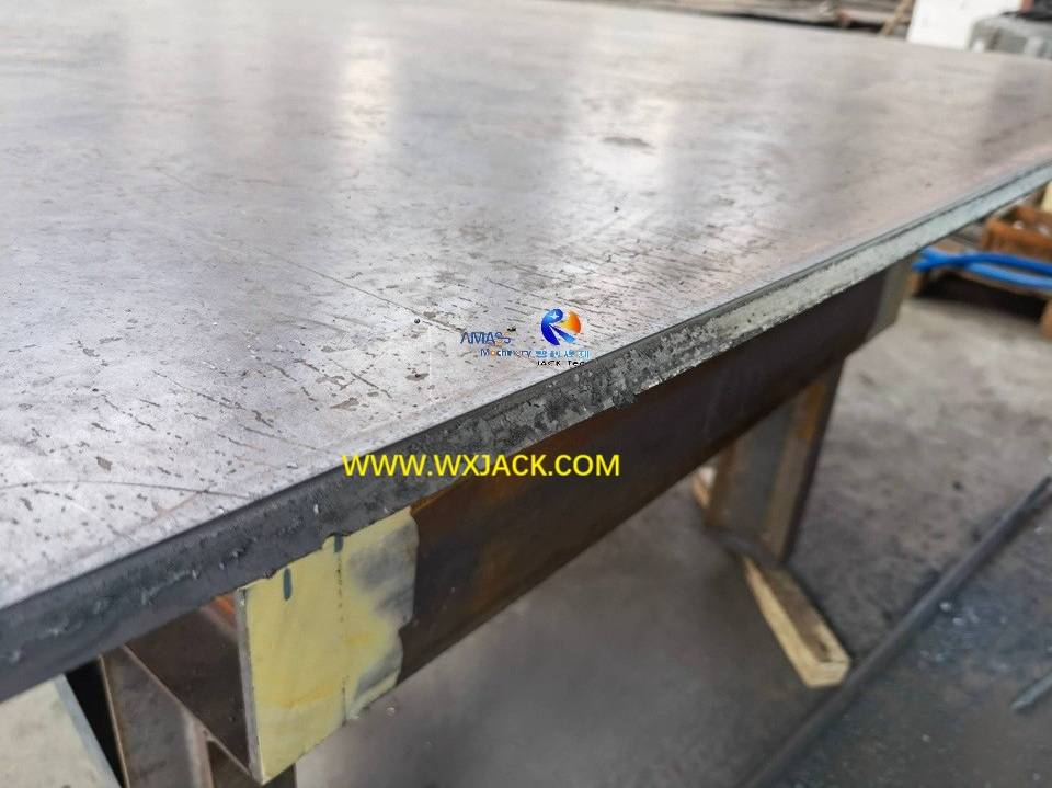 Dos en una máquina de soldadura de unión de placa MP25 con corte triple