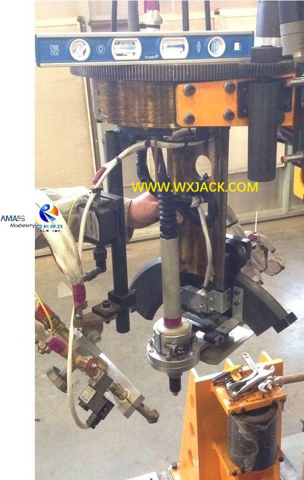 Medio de control sofisticado CP6-1400/15 Máquina de corte de intersección de tubería CNC