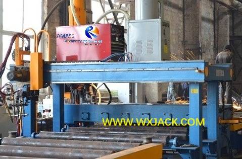 Fig10 Máquina de soldadura con tope de placa de acero 27