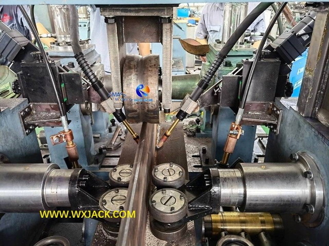 7 M&aacute;quina soldadora de vigas H con funci&oacute;n integral 284