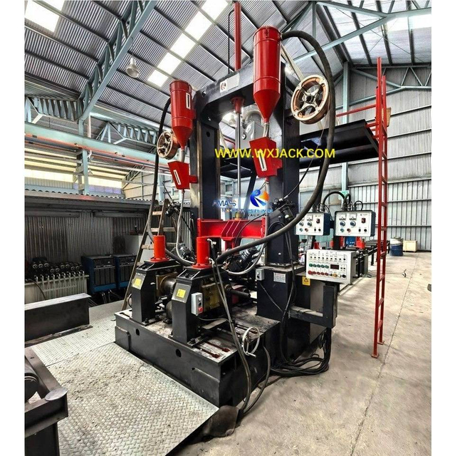 8 M&aacute;quina soldadora de vigas H tres en uno 69