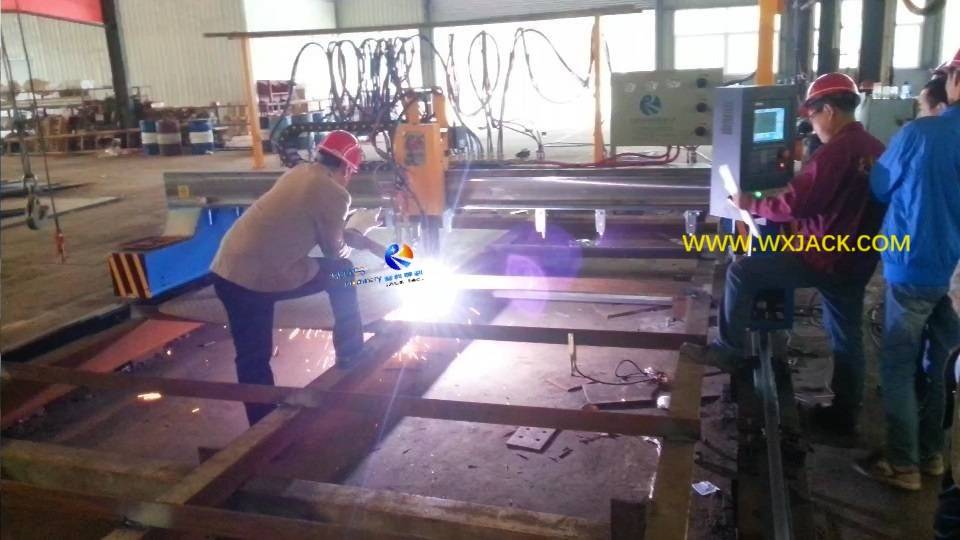 1 CNC Flame Cutting Machine - 3.jpg